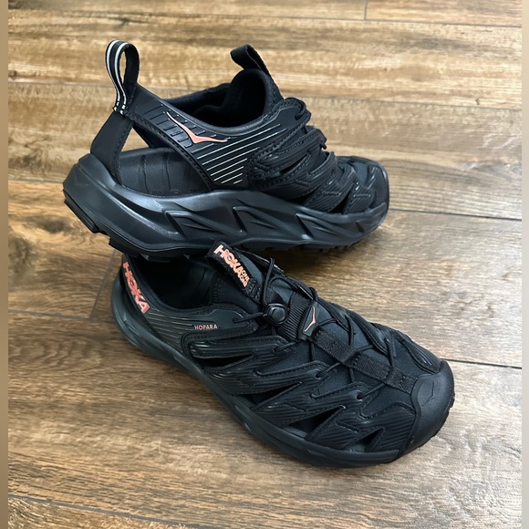 Hoka Hopara Hiking Shoes Women's Black / Fusion Coral 8, Hiking Sandals New - Picture 2 of 8